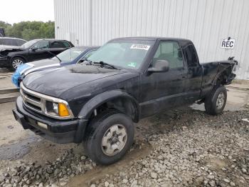  Salvage Chevrolet S-10