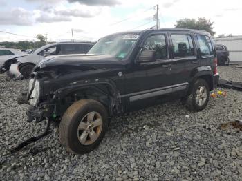  Salvage Jeep Liberty