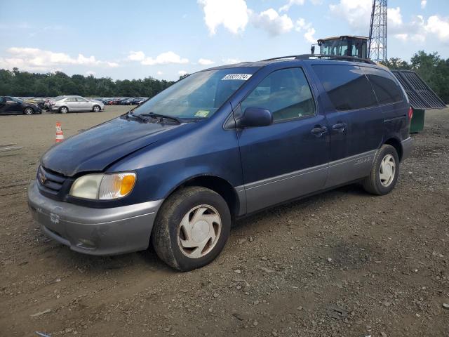  Salvage Toyota Sienna