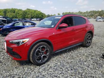  Salvage Alfa Romeo Stelvio