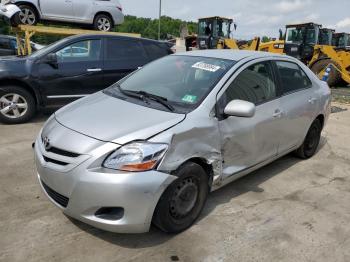  Salvage Toyota Yaris