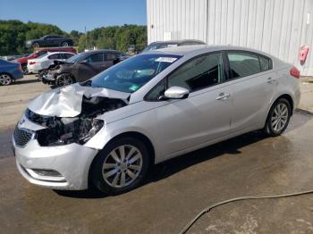  Salvage Kia Forte