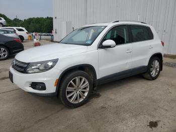  Salvage Volkswagen Tiguan