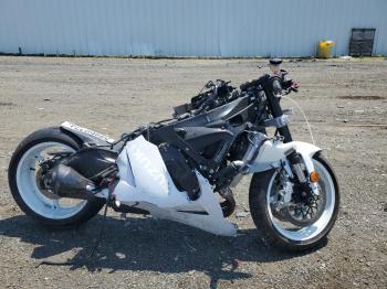  Salvage Suzuki Gsxr600