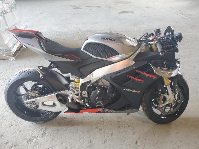  Salvage Aprilia RSV4 1100