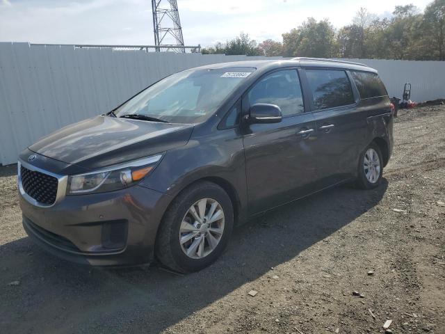  Salvage Kia Sedona