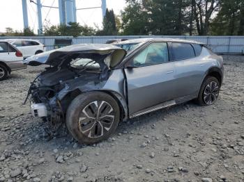  Salvage Kia EV6