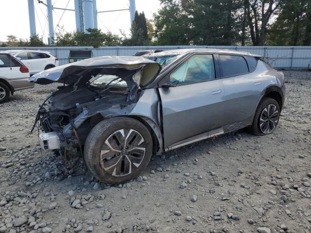  Salvage Kia EV6