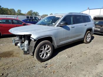  Salvage Jeep Grand Cherokee