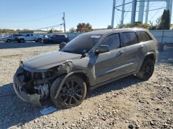  Salvage Jeep Grand Cherokee