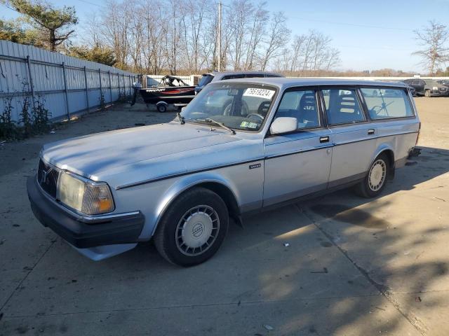  Salvage Volvo 240 Base