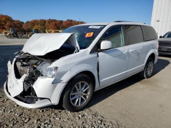  Salvage Dodge Caravan