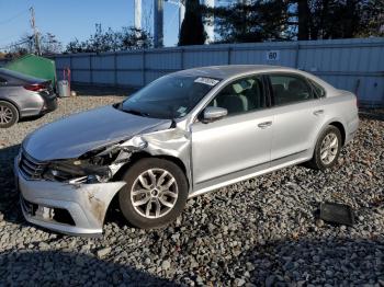  Salvage Volkswagen Passat