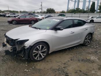  Salvage Nissan Maxima