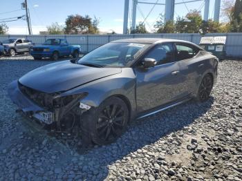  Salvage Nissan Maxima