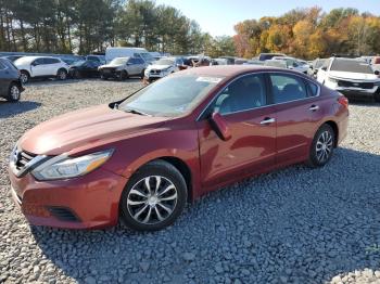  Salvage Nissan Altima