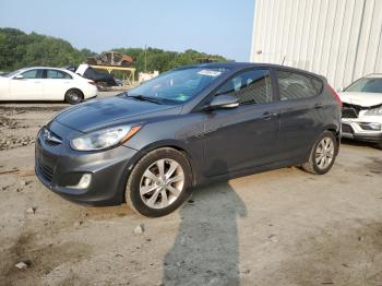  Salvage Hyundai ACCENT