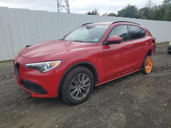  Salvage Alfa Romeo Stelvio