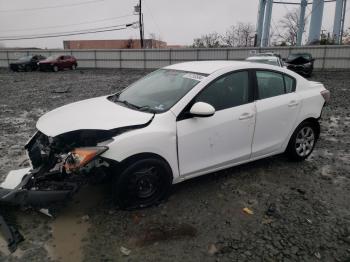  Salvage Mazda 3