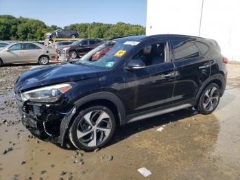  Salvage Hyundai TUCSON