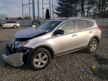  Salvage Toyota RAV4