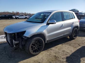  Salvage Volkswagen Tiguan