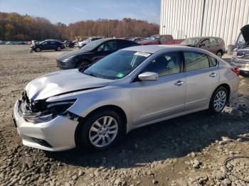  Salvage Nissan Altima