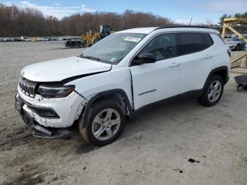  Salvage Jeep Compass