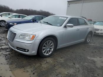  Salvage Chrysler 300