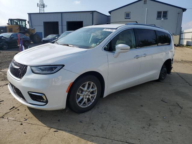  Salvage Chrysler Pacifica