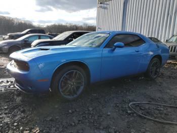  Salvage Dodge Challenger