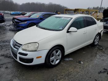  Salvage Volkswagen Jetta