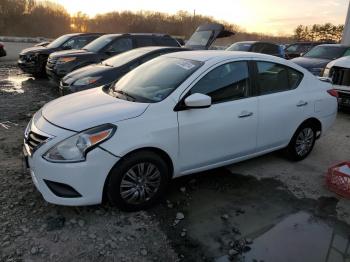  Salvage Nissan Versa