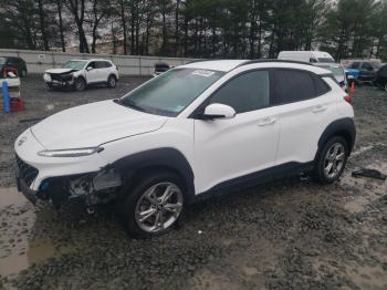  Salvage Hyundai KONA