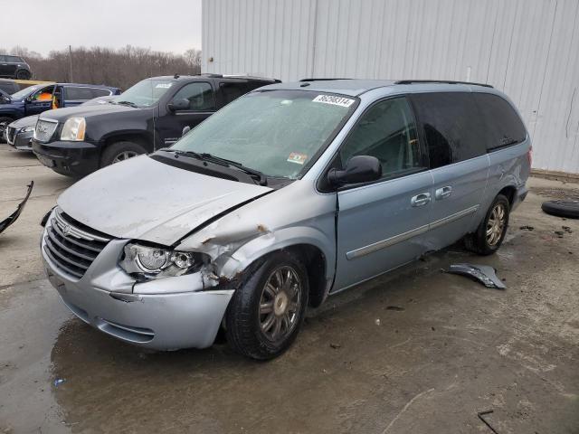  Salvage Chrysler Minivan