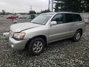  Salvage Toyota Highlander