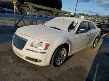  Salvage Chrysler 300