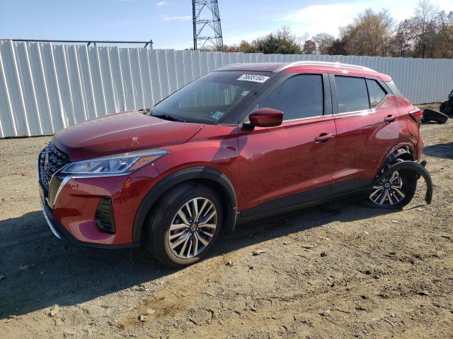  Salvage Nissan Kicks