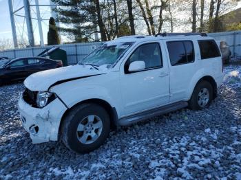  Salvage Nissan Pathfinder