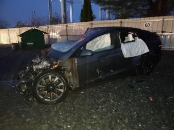  Salvage Tesla Model X