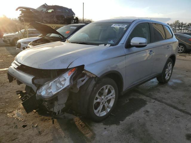  Salvage Mitsubishi Outlander