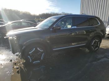  Salvage Kia Telluride