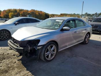  Salvage Volkswagen Passat