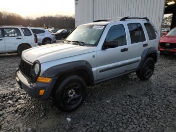  Salvage Jeep Liberty