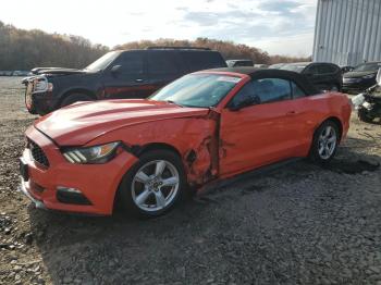  Salvage Ford Mustang