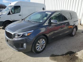  Salvage Kia Sedona