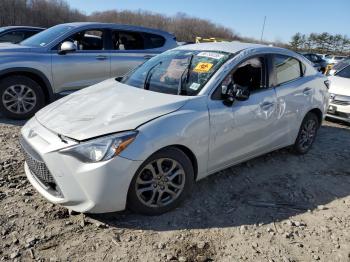  Salvage Toyota Yaris