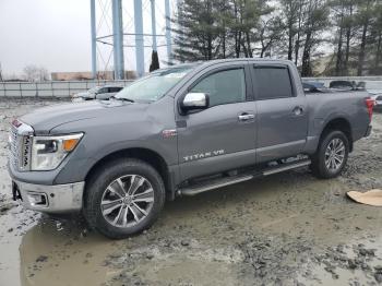  Salvage Nissan Titan