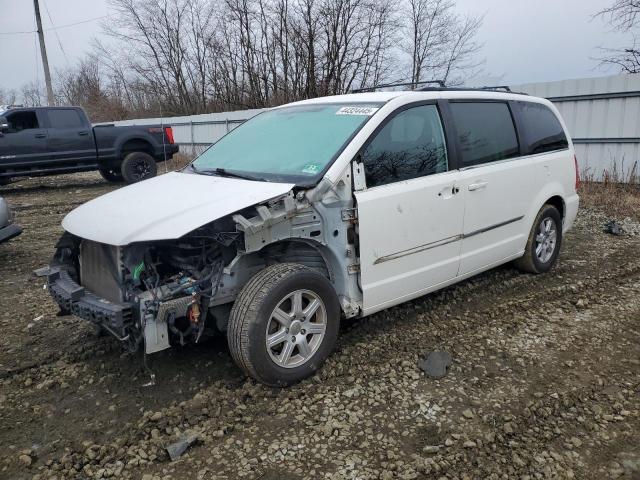  Salvage Chrysler Minivan