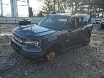  Salvage Ford Bronco